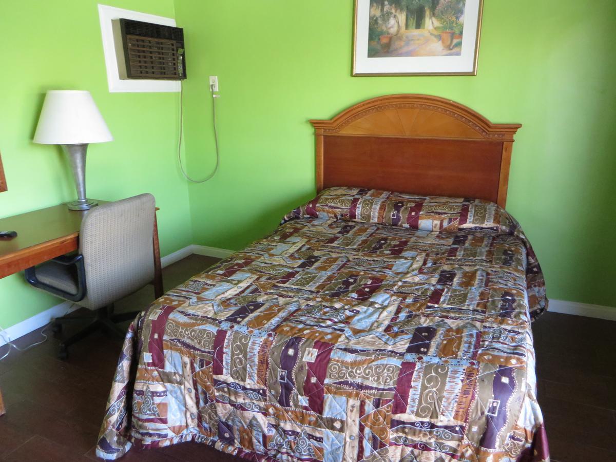 Motel Park Studio City
